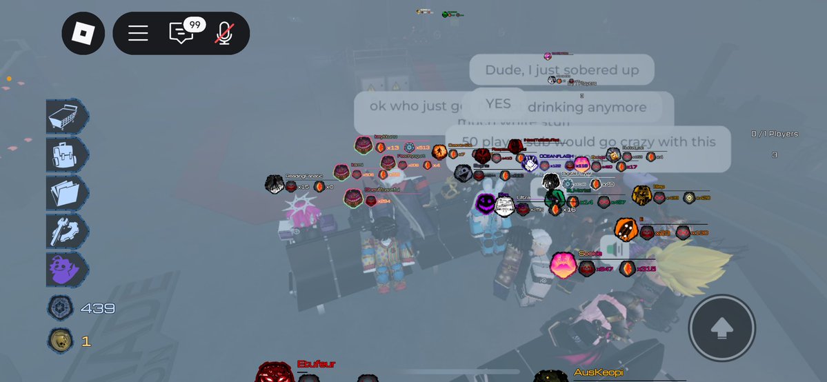 fujoshi_pAInter's tweet image. The time where it was super foggy and a lot a people was there too