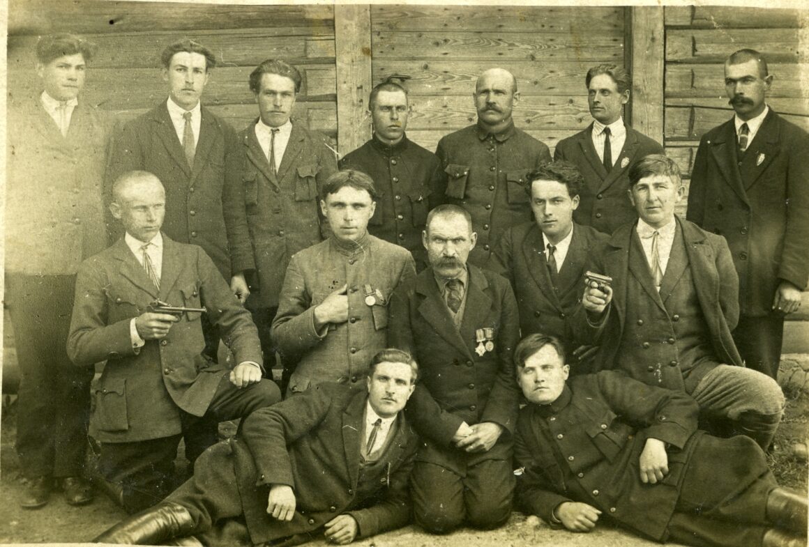 Alanta town Riflemen and ex-partisans during the Polish-Lithuanian War, 1928.