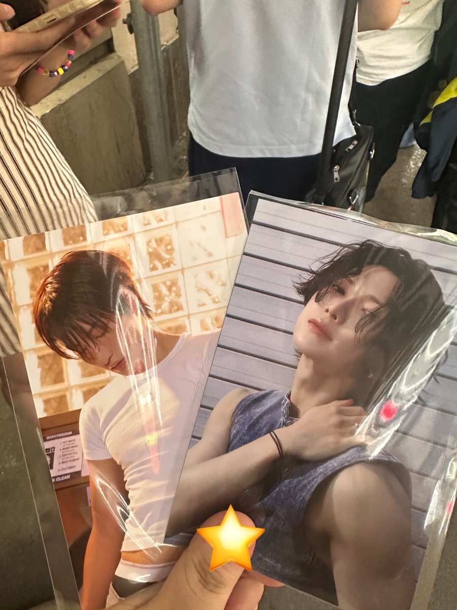 byeolbitxing's tweet image. suffering but at what cost