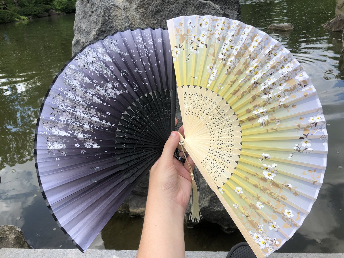 Went to a Japanese garden this week… made fren and got some beautiful fans 🦆 I felt like a princess LOL. I’ll be trying to see about looking at kimonos for next time.
