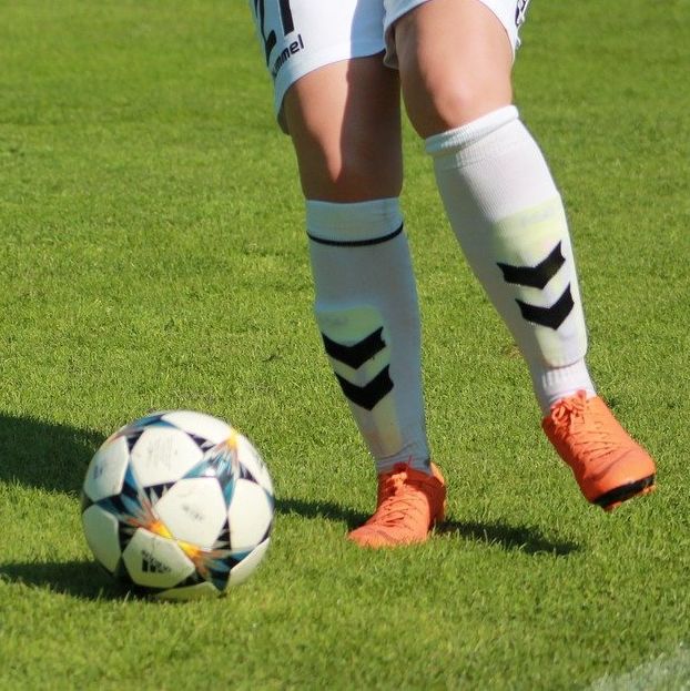 Hillingdon's tweet image. Many congratulations to England&apos;s Lionesses for their incredible win tonight ⚽ 

Such grit, determination and dedication. A brilliant sporting example set tonight by the European Champions, to retain their title 🏆 

#ProperEnglish #SweetCaroline #EuropeanChampions