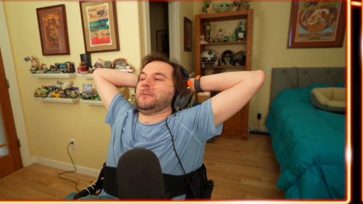 pastelpanda60's tweet image. His Minecraft crashed

This is cool guy scar, so chill, so cool