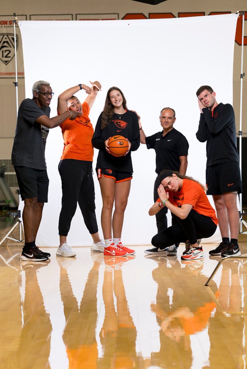 Go Beav’s!! #committed 👀🦫🧡