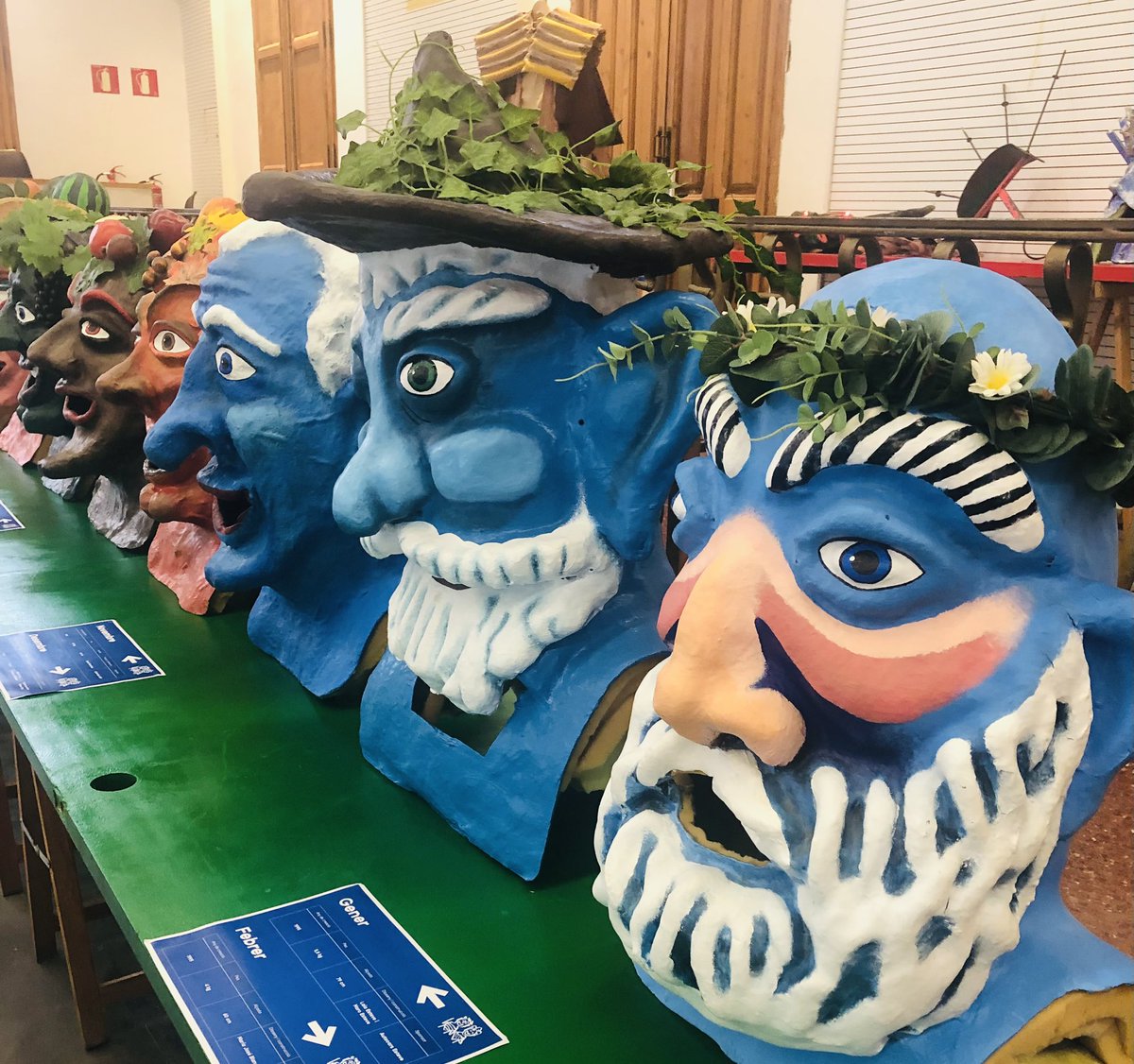 Mon_Sanchez_'s tweet photo. Alguns elements de la Festa del Terrazel a Sant Llorenç d’Hortons https://t.co/wrEb1Aa7HC