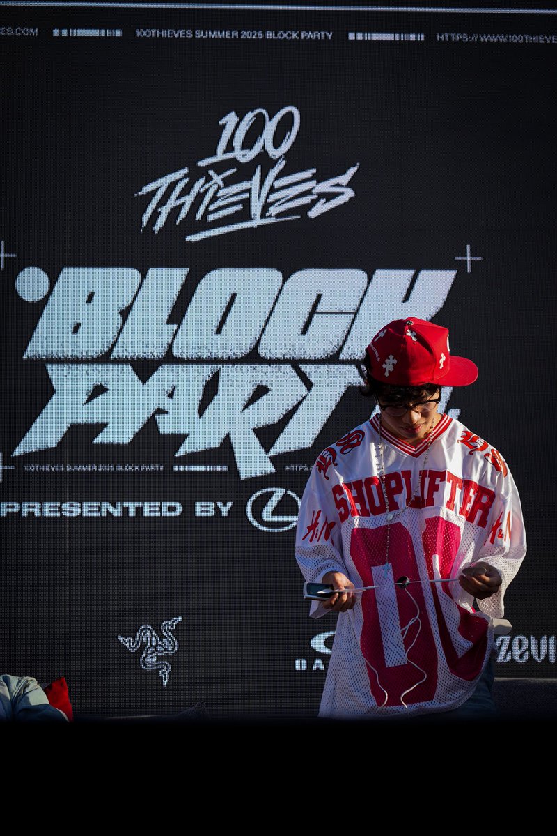 K3vin_L1N's tweet image. Nothing like a 🔥 Summer Block Party. 

Shoutout @100Thieves and the man @DanielKennedyDK for hosting. 

See yall next year.