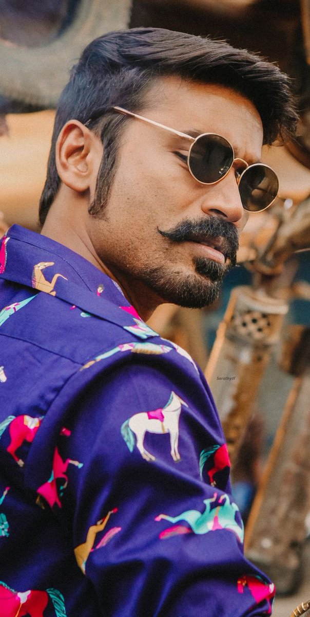 EnockVinoth's tweet image. To the man who turns raw emotion into magic on screen 🤩 Happy Birthday Thalaiva @dhanushkraja 🔥✨ The vibe, the talent, the legend – forever unstoppable. 💯🎉 #HappyBirthdayDhanush #TheVersatileKing  #Dhanush #idlikadai #idlikadaifirstsingle