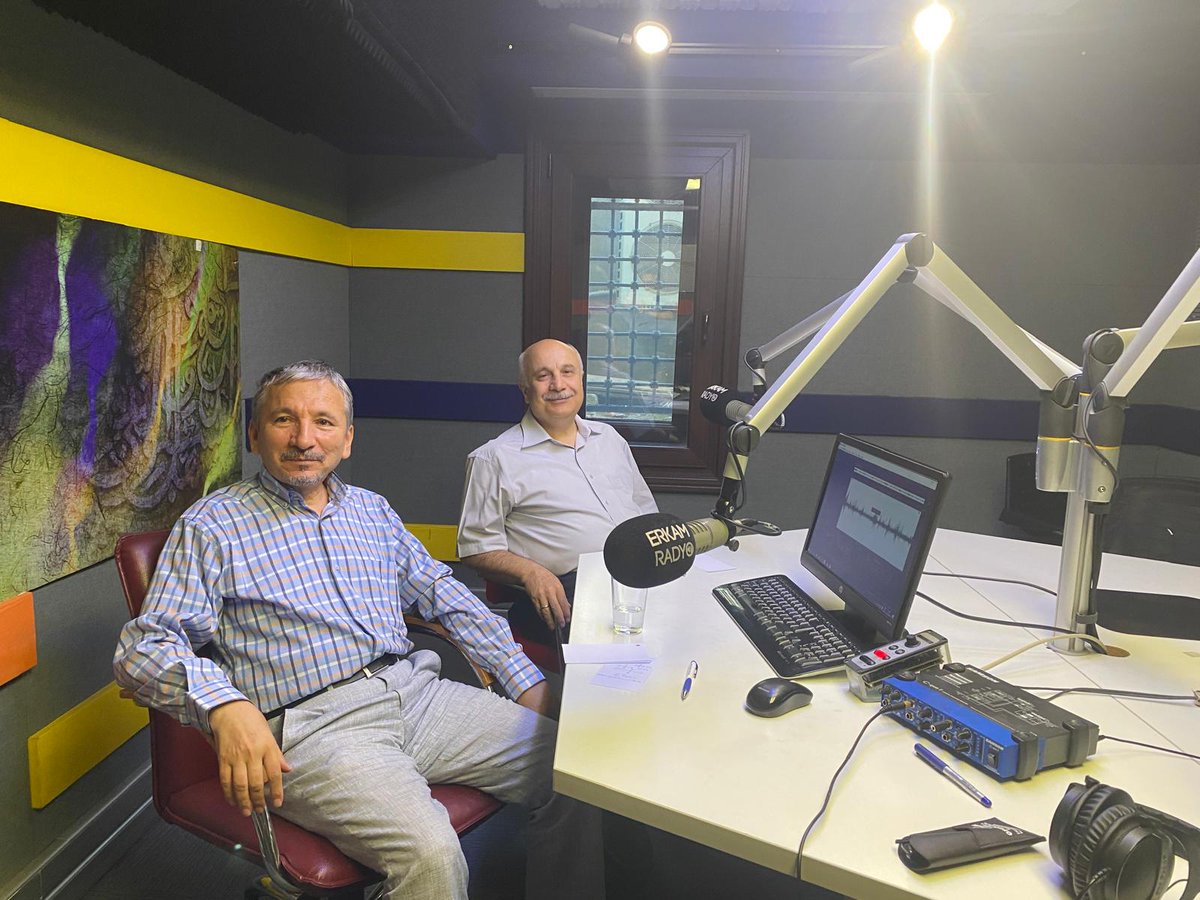 Bu hafta Erkam Radyo'da <a href="/ErkamRadyo/">Erkam Radyo</a>, "Mutlu Aile Mutlu Çocuk" programımızda Adıyaman Üniversitesi  
 eski rektörü ve Yıldız Teknik Üniversitesi <a href="/YildizEdu/">Yıldız Teknik Üniversitesi</a> Öğretim Üyesi Prof. Dr. Mustafa Talha Gönüllü hocamızı ağırladık. 
Sohbetin tamamı aşağıdaki linkte:
dosya.erkammedya.com/ERKAMRADYO/ARS…