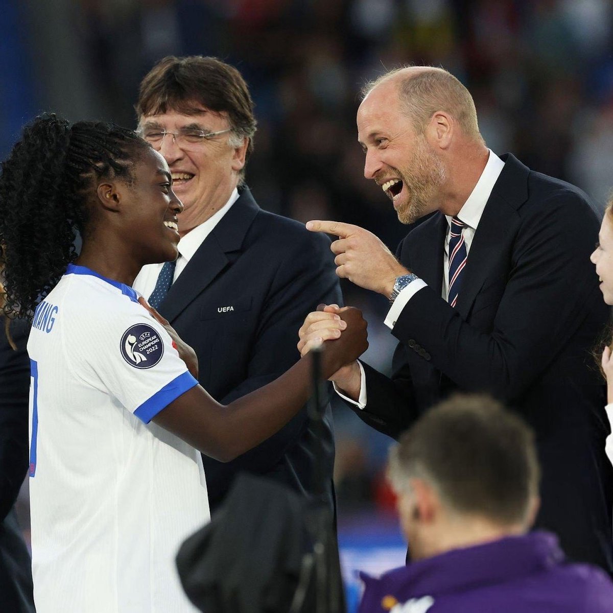 BillyDouglass7's tweet image. Congratulations to the lionesses on winning back to back European championships. And obviously a very happy #PrinceofWales.馃檶鈿斤笍馃弳#Lionesses
