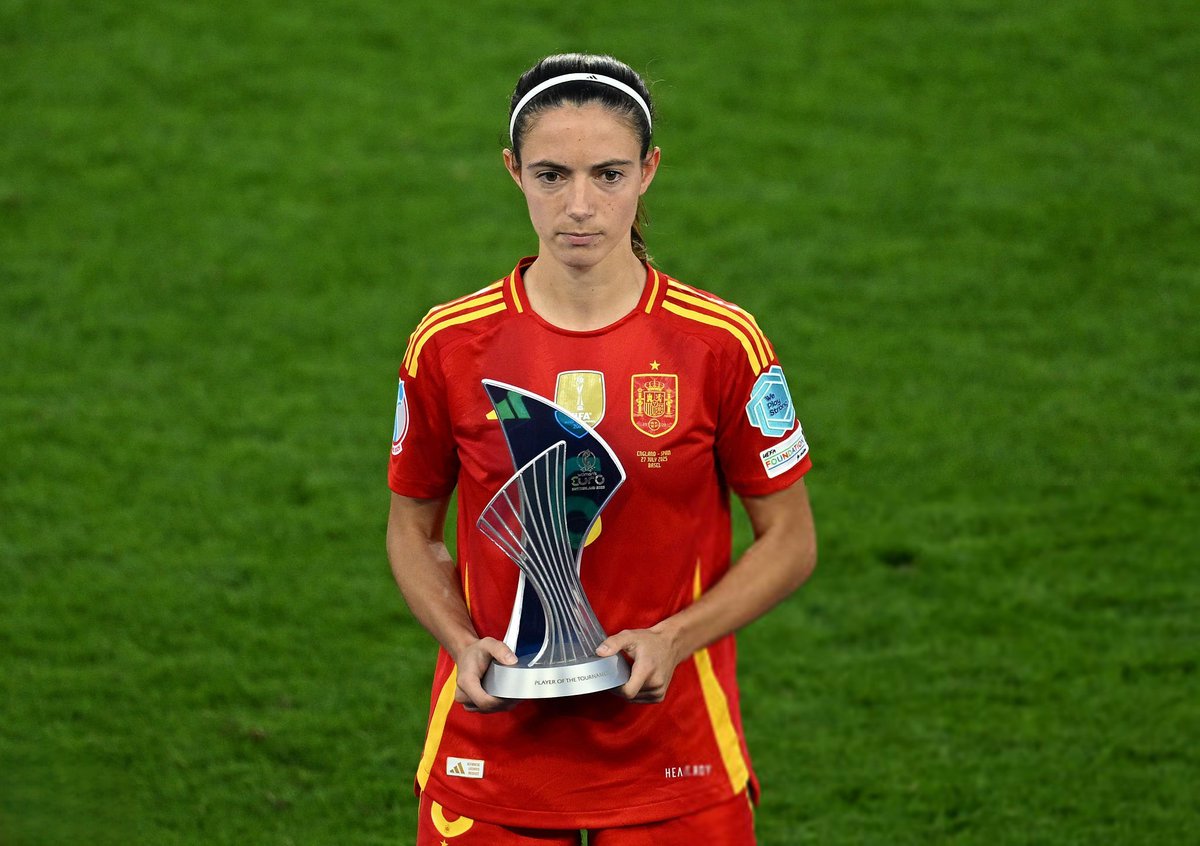 futfembarca's tweet image. 🌟 Aitana Bonmati es elegida 'Mejor Jugadora de la Eurocopa'.