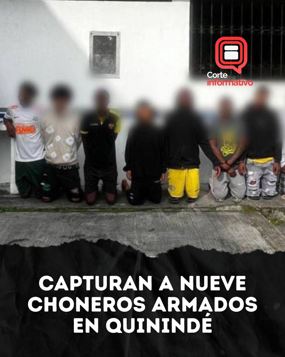 CorteInforma's tweet image. #Esmeraldas | Nueve presuntos integrantes de Los Choneros fueron detenidos en Quinindé, entre ellos tres adolescentes. Se les incautó un fusil, dos escopetas, municiones y equipos de comunicación. Intervinieron Policía y Fuerzas Armadas.