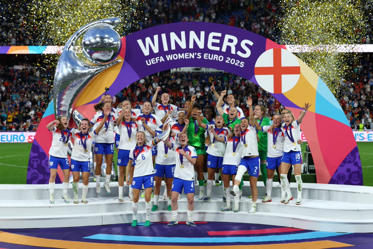 🚨🔥 ENGLAND LIONESSES WIN EURO 2025 on nail biting penalties. 3-1. ⚽

#Euro2025 #englandwomen