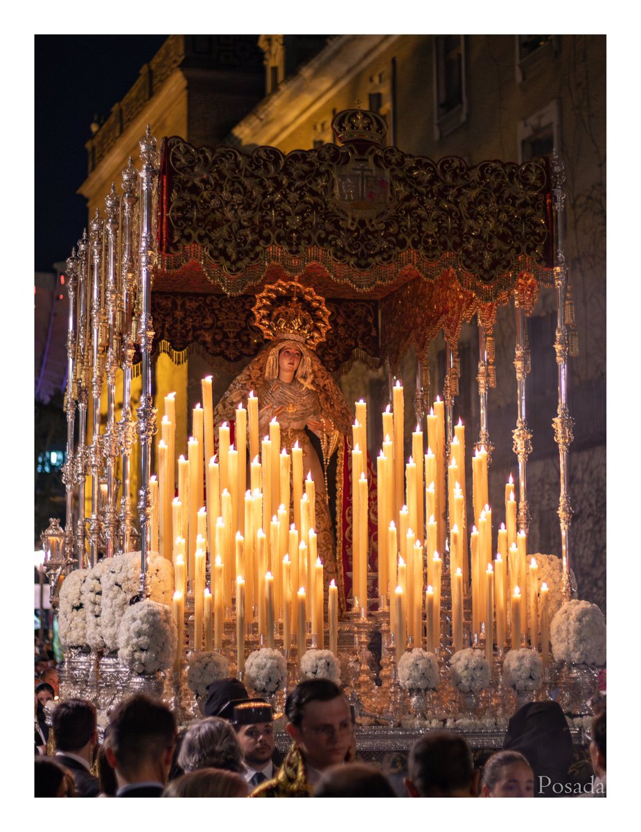 El palio de Madre de Dios de la Palma.

#Sevilla #CristoDeBurgos