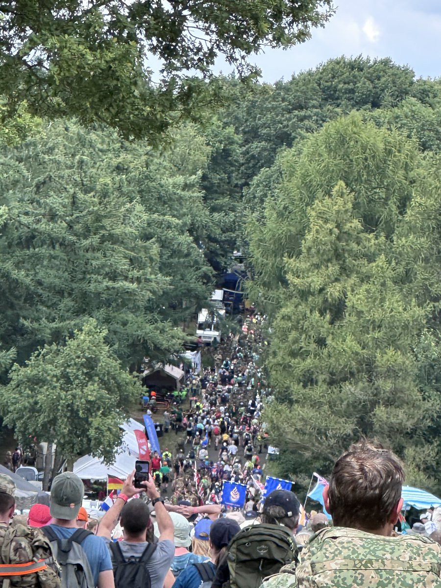 peoples_unicorn's tweet image. Nijmegen 4Daagse or 4 Days Marches pics