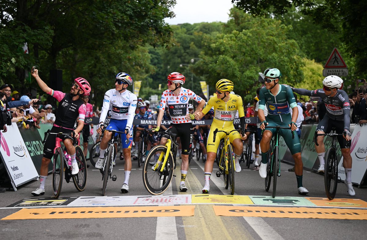 Amina Lanaya (@amina_lanaya) on Twitter photo 🇫🇷 Amazing atmosphere in Paris today for the final stage of <a href="/LeTour/">Tour de France™</a>.
🔝 A privilege to witness the culmination of 3 weeks of fierce competition.
#TDF2025 | <a href="/GettyImages/">Getty Images</a> 🇫🇷 Amazing atmosphere in Paris today for the final stage of <a href="/LeTour/">Tour de France™</a>.
🔝 A privilege to witness the culmination of 3 weeks of fierce competition.
#TDF2025 | <a href="/GettyImages/">Getty Images</a>