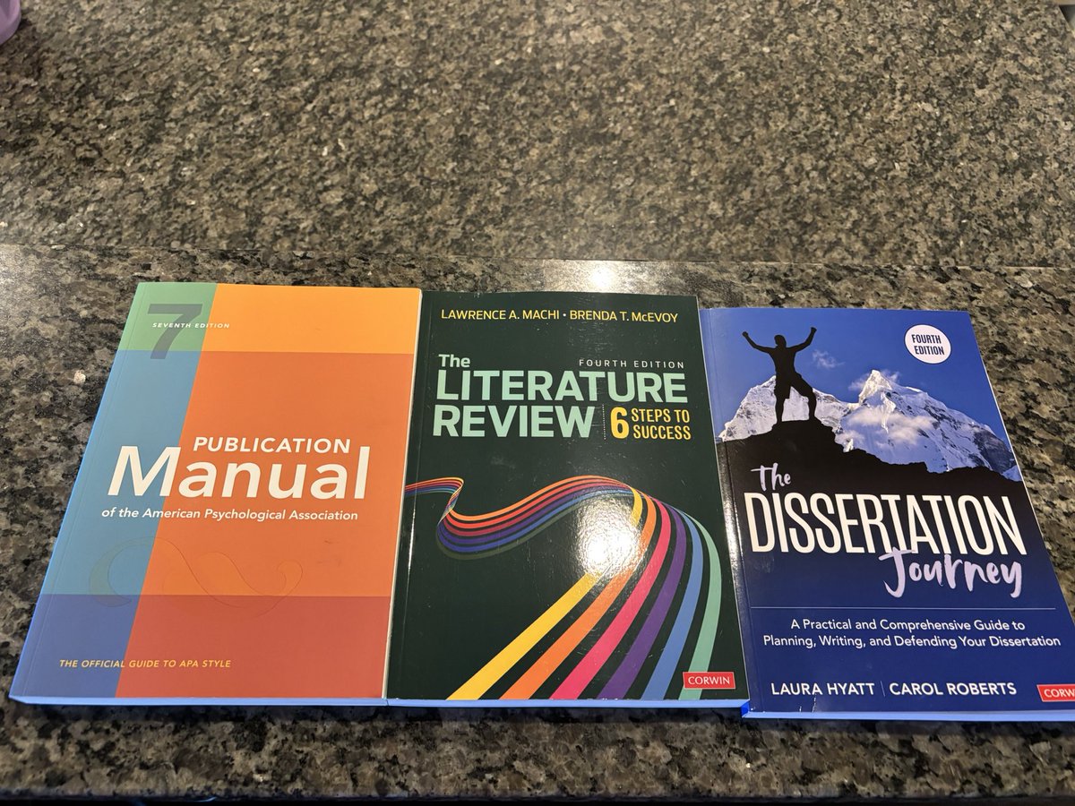 UTexas35's tweet image. First class of books have arrived. Doctoral classes start on August 18th @UNTsocial! @ProsperISD