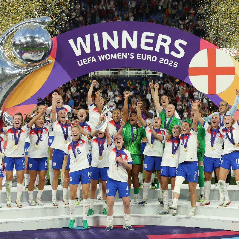johnhalbitting's tweet image. History made once again! 🏆 Back-to-back European champions! Huge congratulations to the @Lionesses for an incredible achievement and showing unwavering determination throughout the tournament. 🏴👏 #WEURO2025 #Lionesses