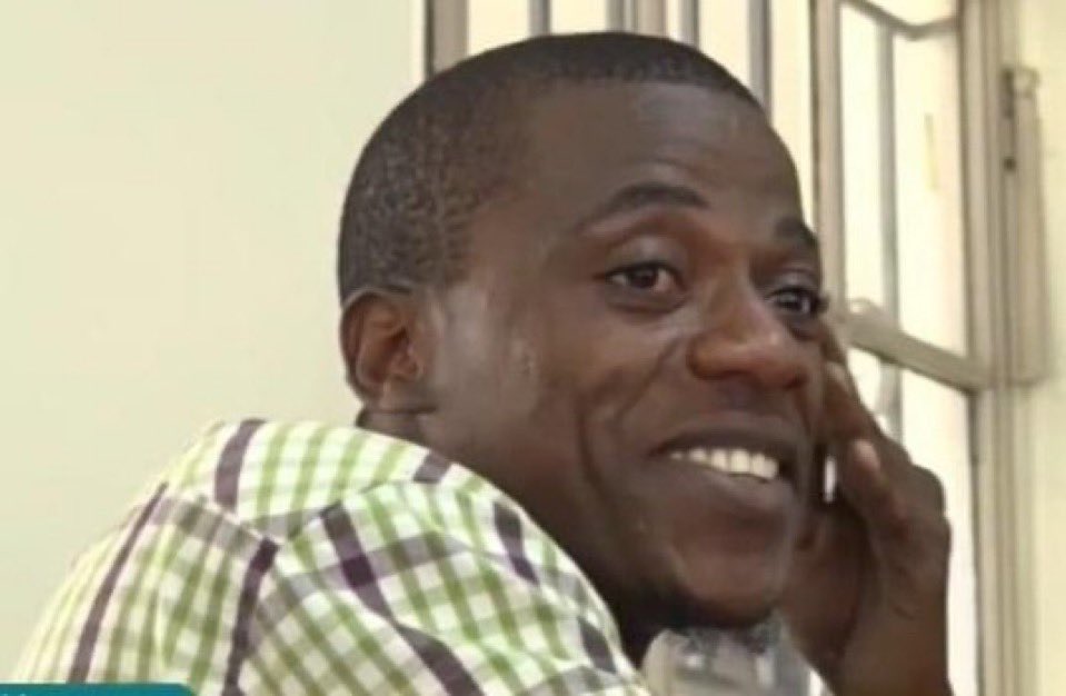 irolinboy_'s tweet image. Mama andaze ekifananyi nga ndi muto naye kuva da njagara nyo okwekwata mubusolo😂😂😂