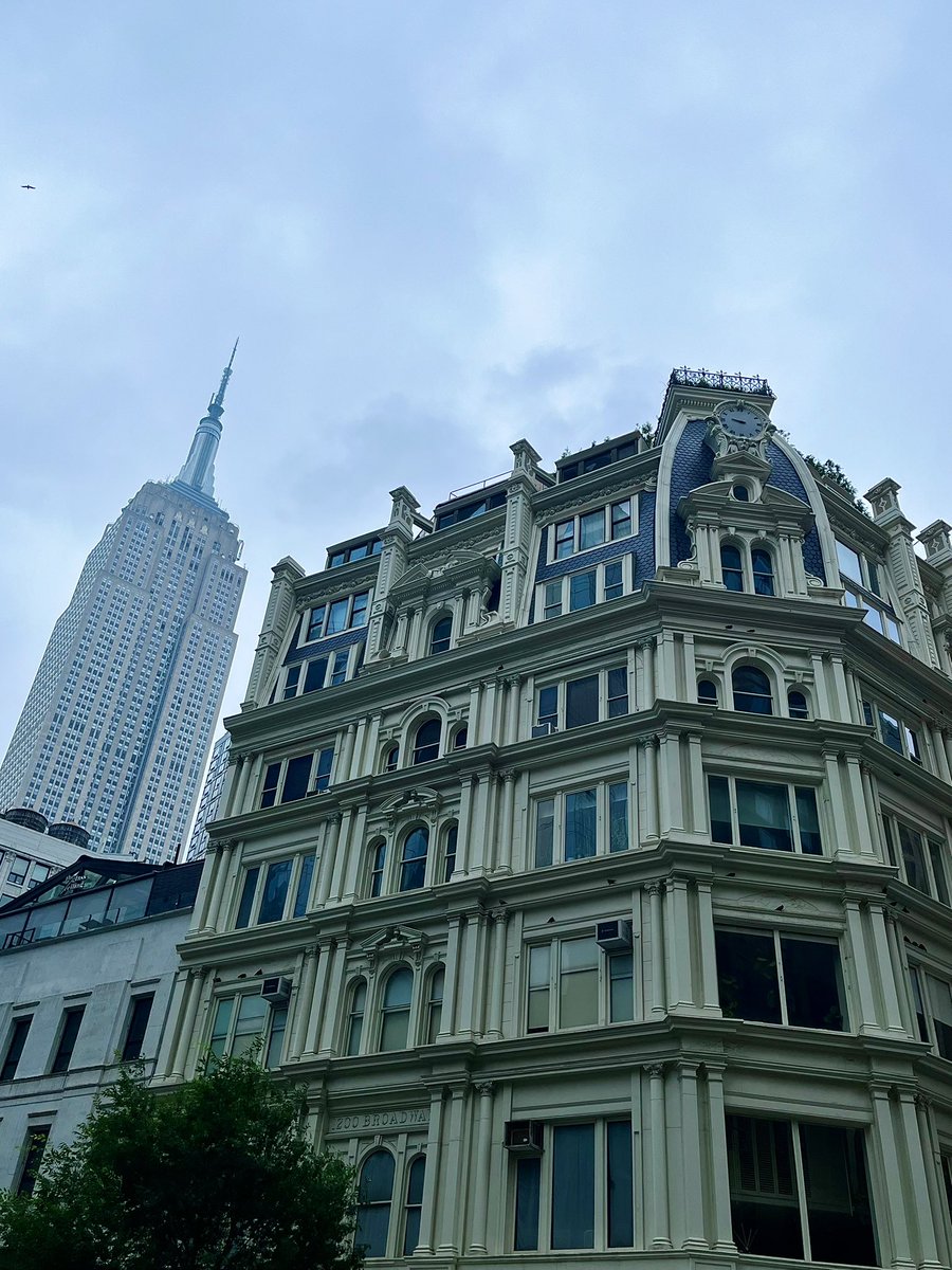 DimitriTilloi's tweet image. Magnifique mélange des styles à Manhattan 🇺🇸