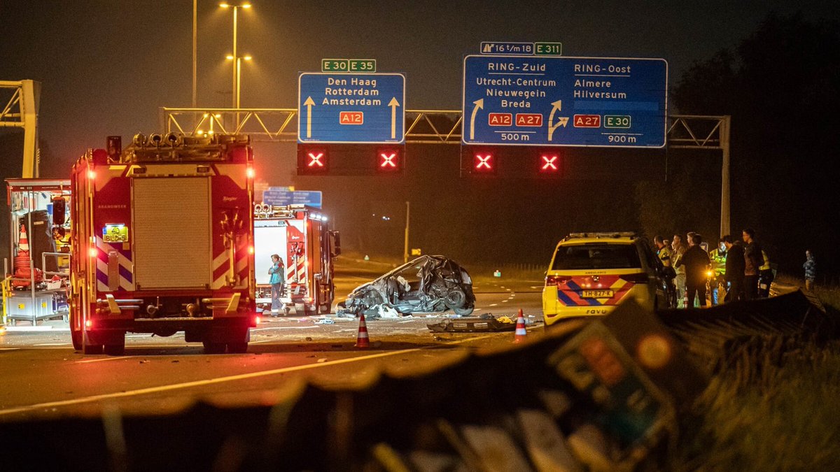 Vrouw (31) ernstig gewond bij ongeluk op A12 bij Bunnik, man opgepakt dlvr.it/TM89ZX