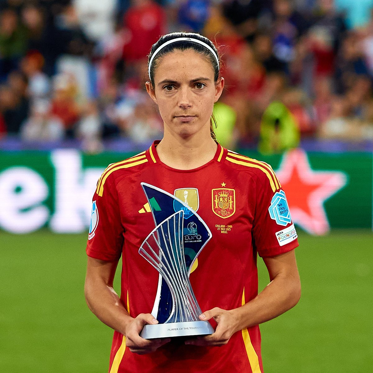 🏆 Un 𝗠𝗩𝗣 del torneo más que merecido.

♥️ Gracias por tu fútbol, <a href="/AitanaBonmati/">Aitana Bonmatí Conca</a>.

#WEURO2025 | #JugarLucharYGanar