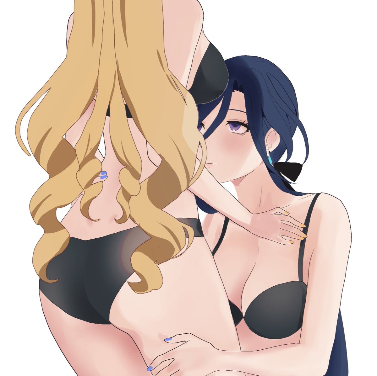 AoiAbyss's tweet image. Más porque sí 💘💖💜

#clorivia #navia #clorinde