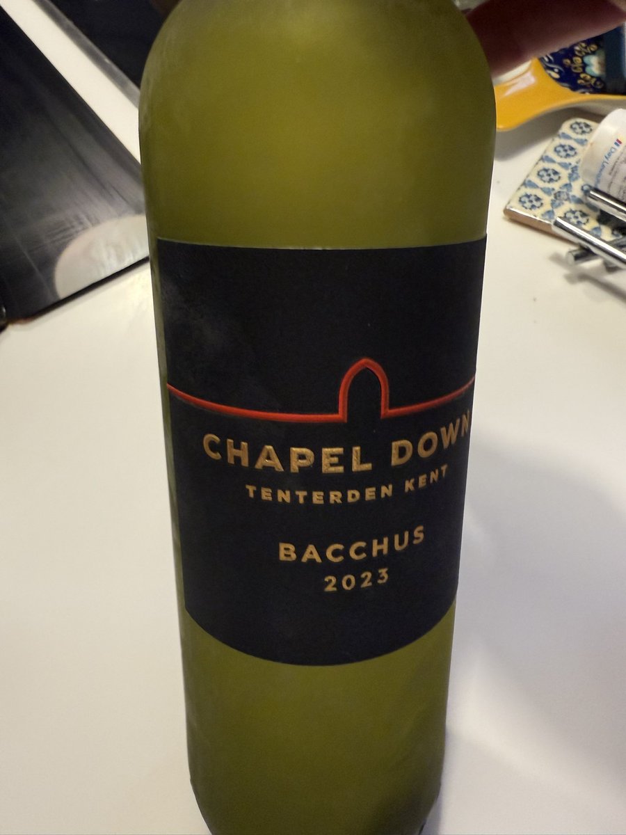 EadrictheWild's tweet image. Guess who forgot about the wine in the freezer?