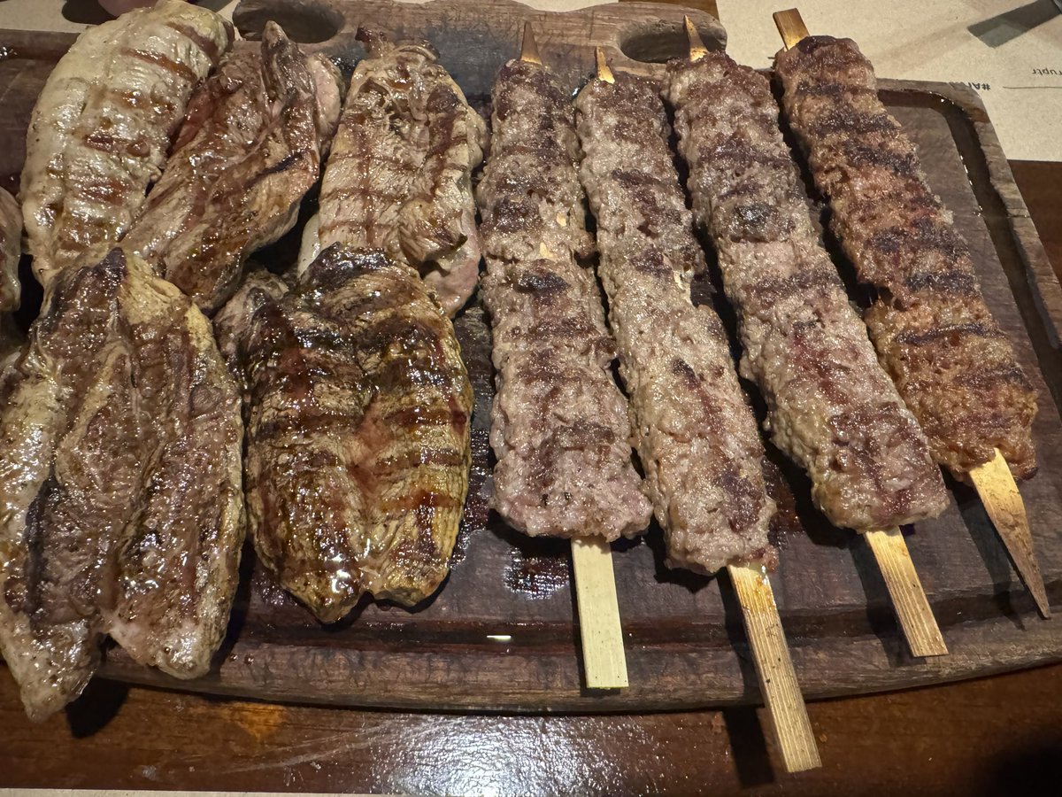 AlinaV_Psy's tweet image. The carnivores would love this place
You can select the meat you want cooked from the display fridge, and then they cook it for you 

@ Karakabey restaurant in Ölüdeniz, Turkey