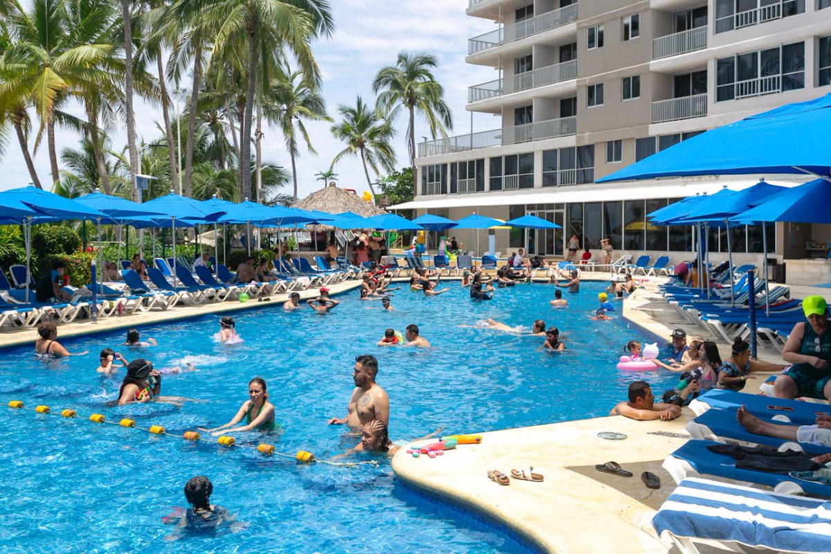 enfoqueinforma's tweet image. #Acapulco 📌 Acapulco llegó este domingo a los 80 .2 puntos de ocupación hotelera, reportó la Secretaría de Turismo del Estado, seguirá incrementado conforme avance la temporada de Verano.