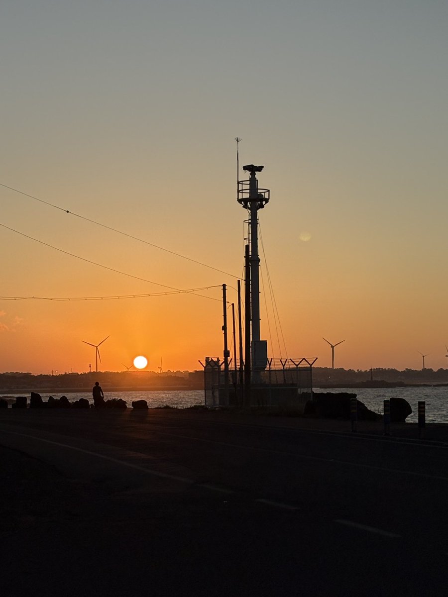 배고픈 사람 tweet media