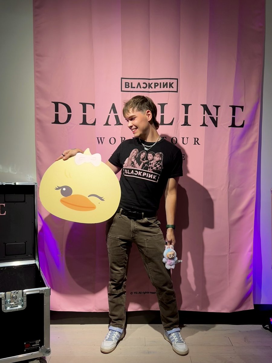 Tweet media one