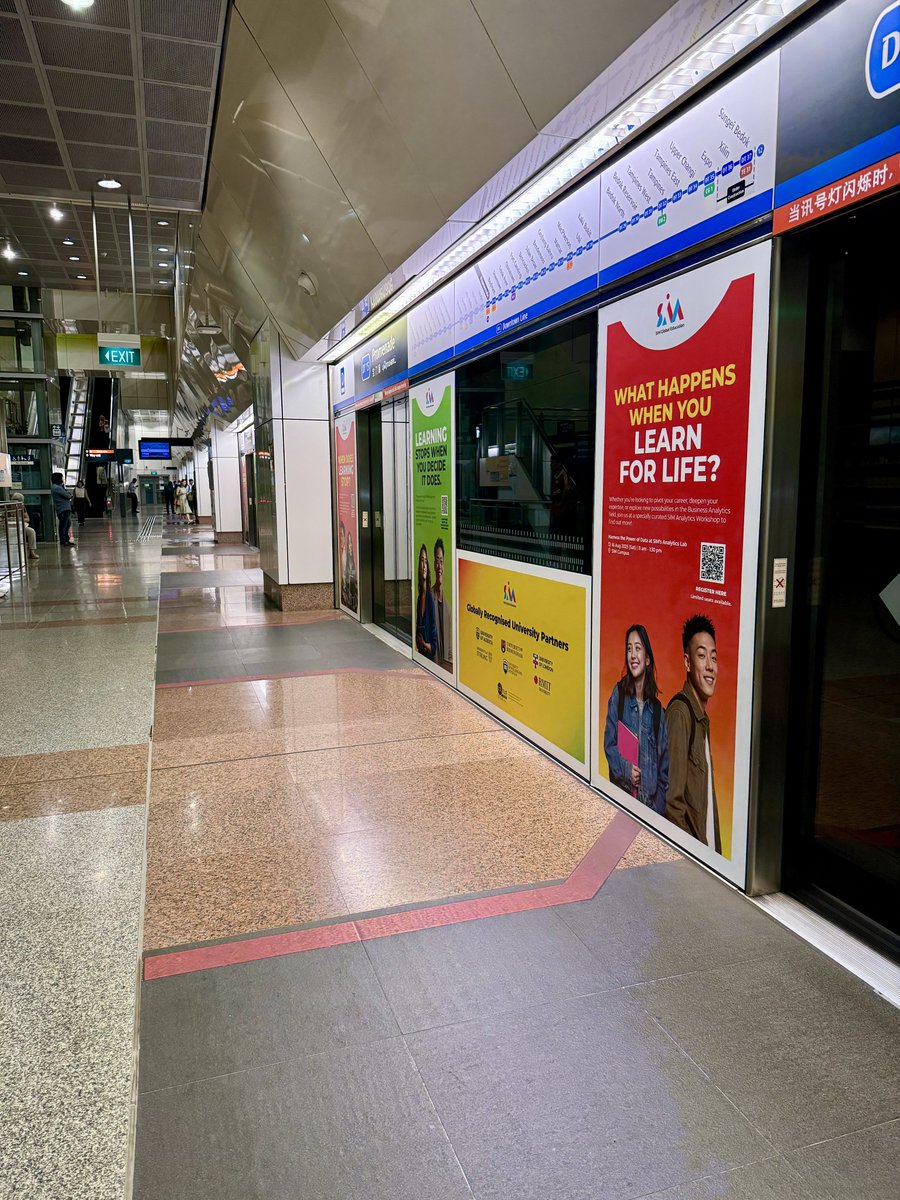 fictillius's tweet image. Downtown MRT line