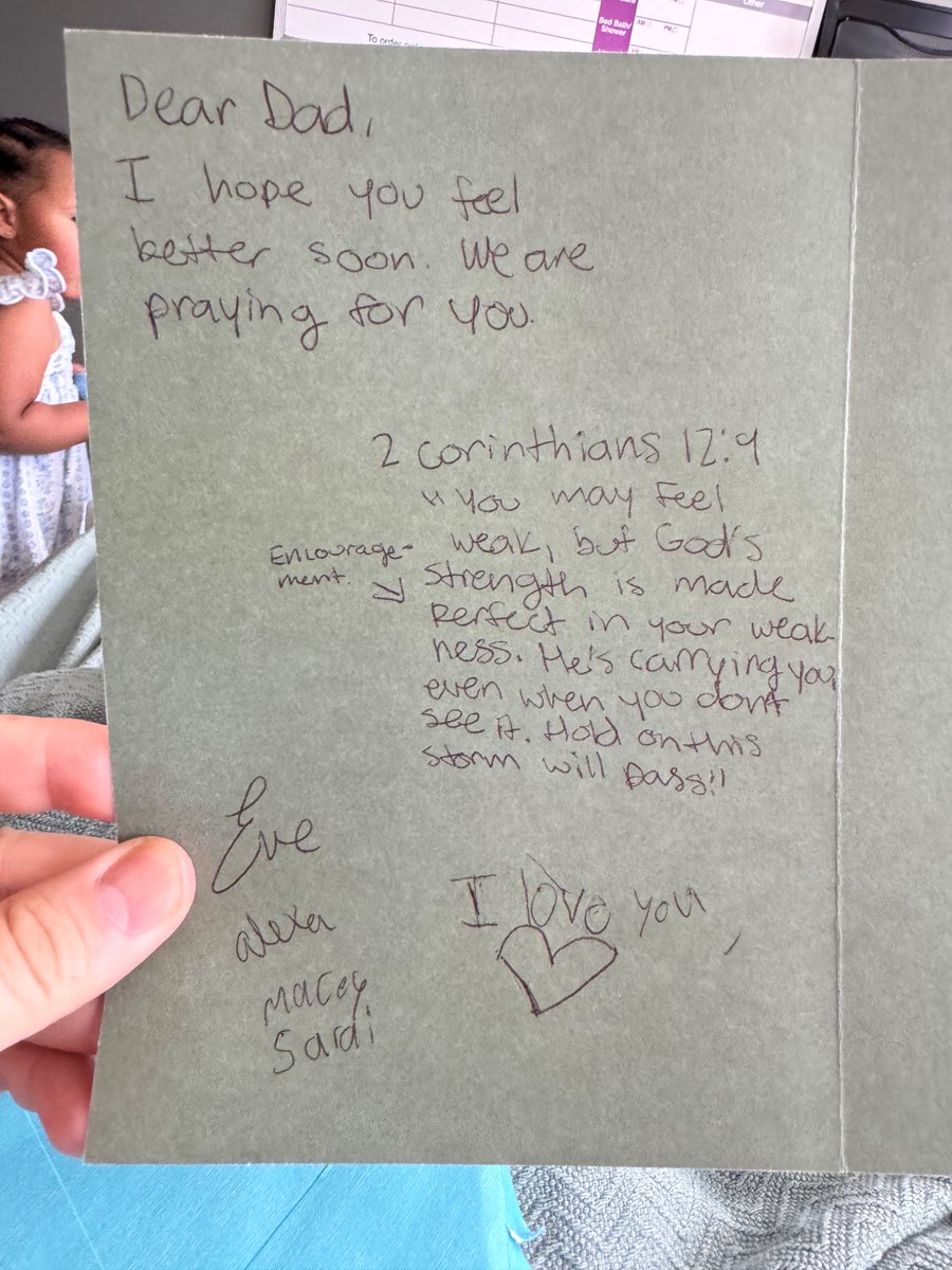SamUSOH's tweet image. The most effective healing words are from daughters to Dads. 🇺🇸🦅❤️
Daughters tell me good words from their dads can be healing as well. 💕