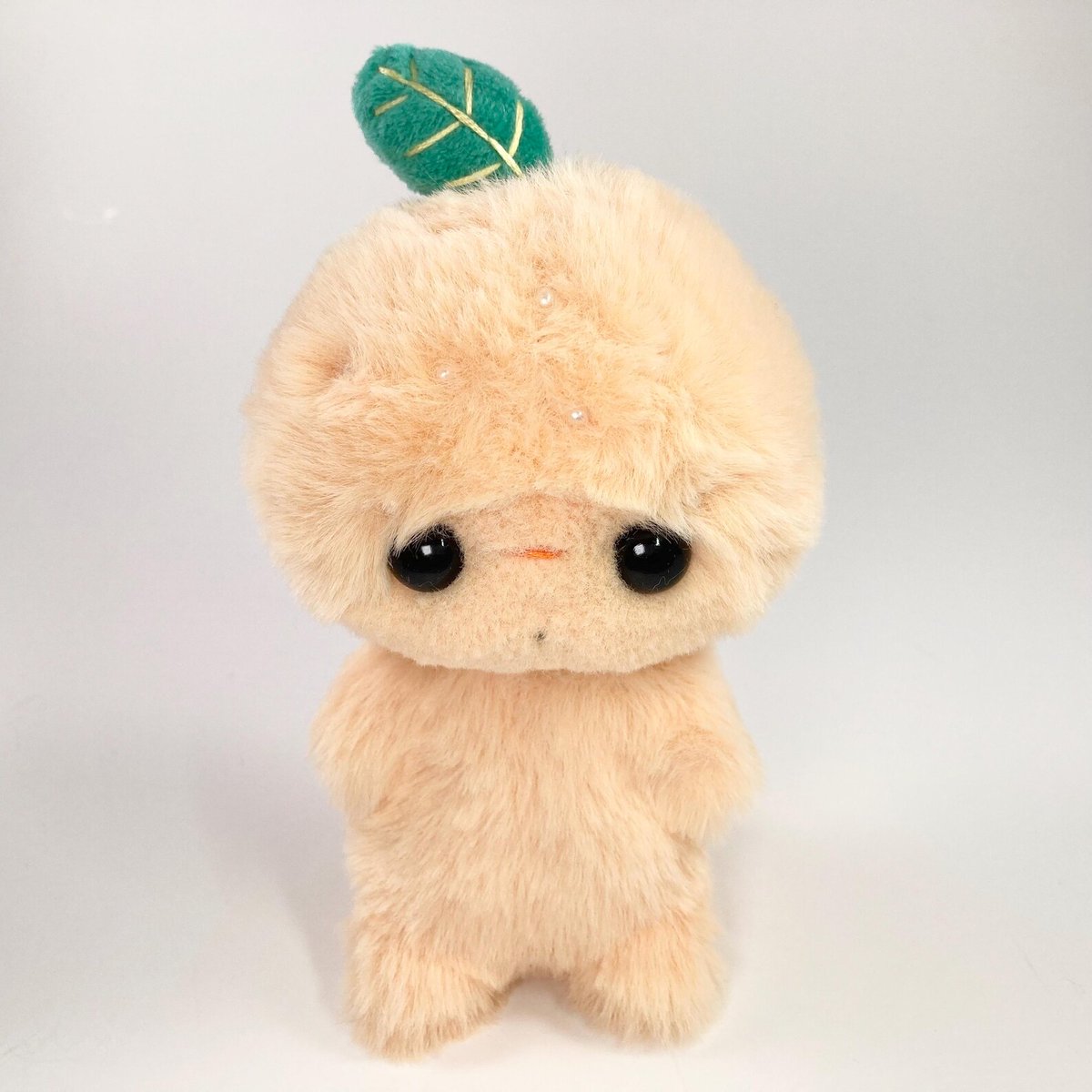Cute Orange | Mikku, Stuffed Animal, Plush Toy, Unique, Handma by MikkuTown 

mikkutown.etsy.com