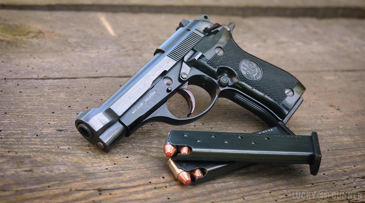 iima1911a1's tweet image. 定期的に言ってるけどM８５のトイガンが欲しい。
M８４の方が装弾数多いけど、グリップが細いシングルスタックのM８５の方が好き。