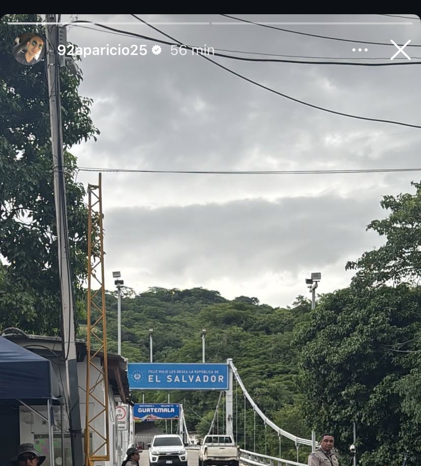 Cfc_shitposting's tweet image. Que raros los vuelos chárter va? 

🫵🏻😂