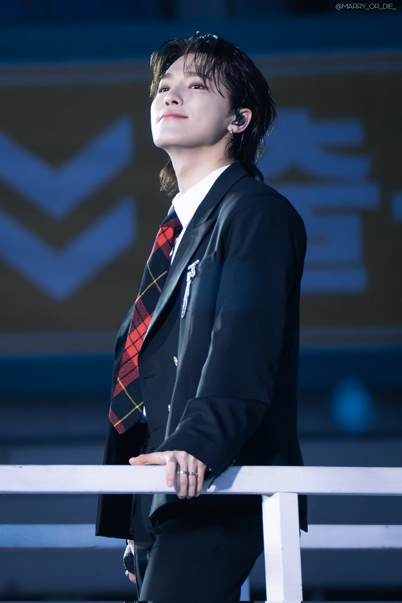 my_gromit's tweet image. 이 사진 진짜 입헌군주국 세번째황자님미있다