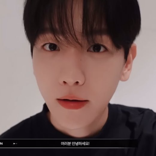 puppy__bh's tweet image. 백현아 이따가 만나쟈🤍🥹🤍