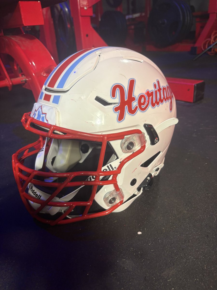 Special thanks to <a href="/97_sports/">97 Sports- Helmets/Decals 🏈</a> for the new stickers! 🏈