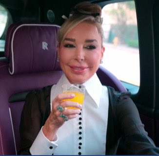 thjaychristian's tweet image. Charles already starting. Iktr ! 😭😭 #RHOA