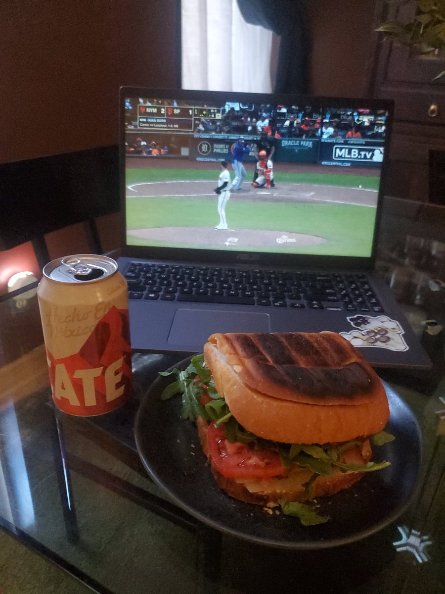 ermgrrrrr's tweet image. yep #sundaywin