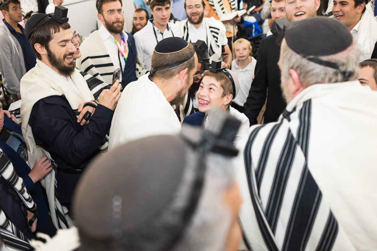 CampHASC's tweet image. Mazal Tov to Tzvi Chazanow &amp;amp; family on your Hanachas Tefillin! ✨🧡
An incredible zchus to host this beautiful moment at Camp HASC!

#HanachasTefillin #MazalTov #CampHASC #HeavenOnEarth #MilestoneMoments #Simcha