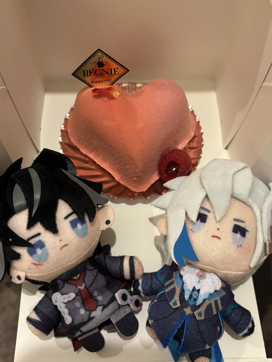 monegnsn's tweet image. 昨晩、うまいもの食べながらピクスクでひたすらリヌを狩ってました。
実はうまいもの食べながら最後の撮影会も参加してました。
情緒とは。