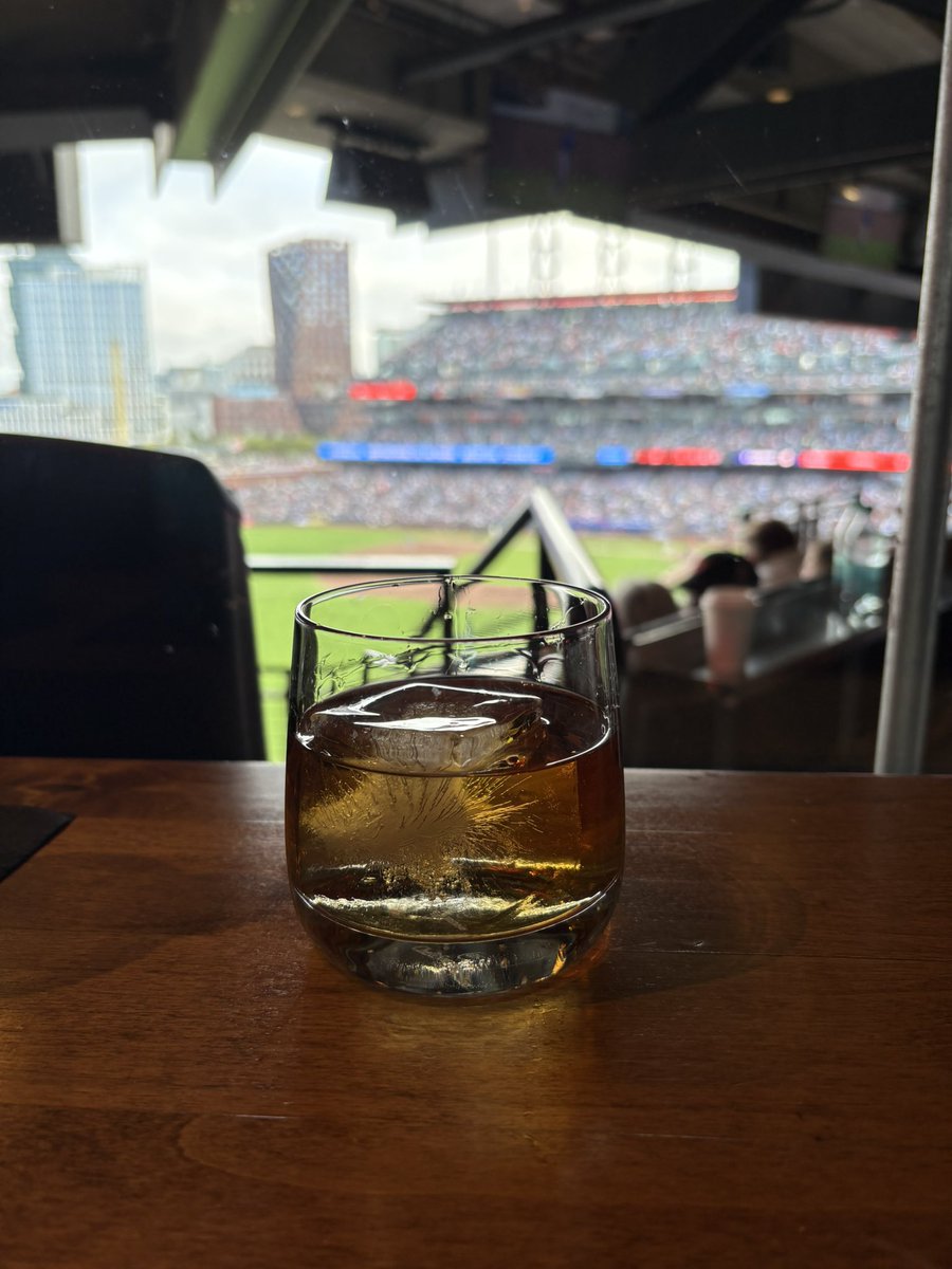 sabeer's tweet image. At the Giants Game against the NY Mets..