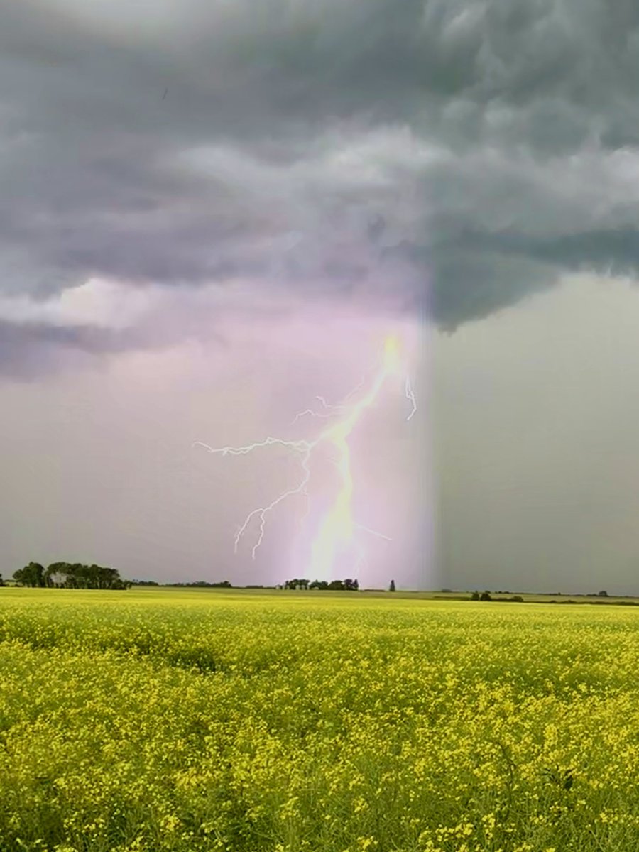 Love me a prairie storm!