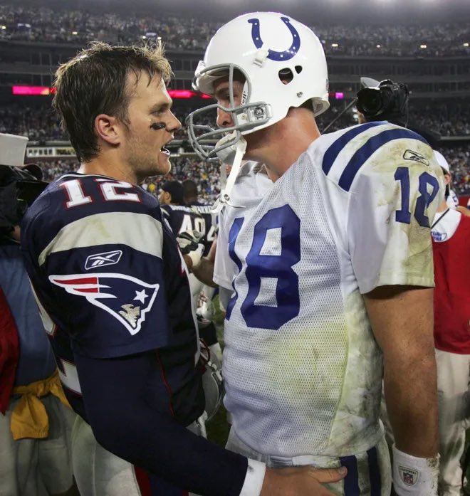 KinnyGames's tweet image. What would you rather watch?
❤️ Manning vs. Brady
🔁 Allen vs. Mahomes
Trying to see something…