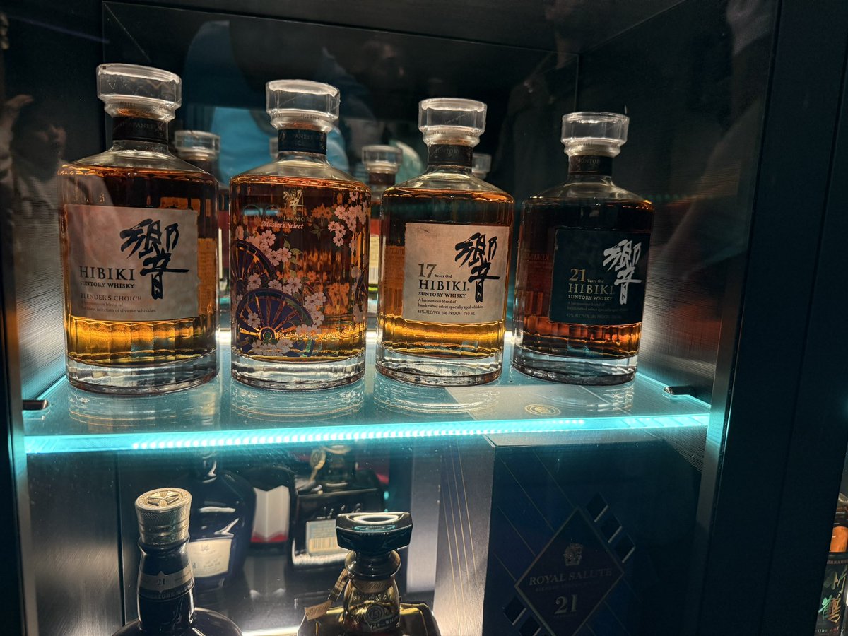 barrani_com's tweet image. Hiro