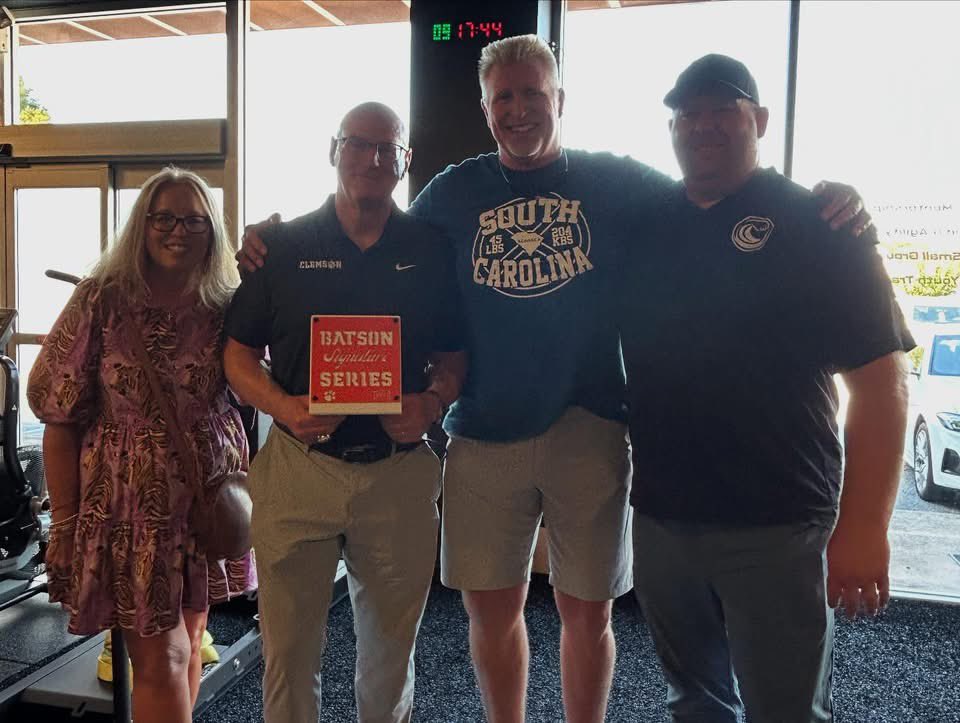 willsstrength's tweet image. What a great afternoon at the SCACA Clinic In Greenville. Our friend and mentor, Clemson Head Strength Coach Joey Batson, was inducted into the SCHSSCA HOF for his valuable contributions to the strength & conditioning profession for over 40 years (29 at Clemson).
@CoachBatson