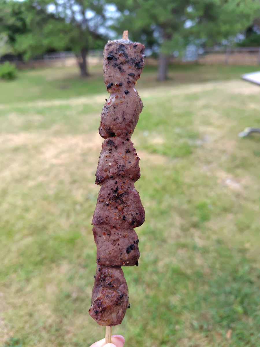fmiruka's tweet image. おはようございます、佐々木です(^^)
どんより☁
このあと10時からはオトノハにのせて。
10時台は、帯広のとしぴーとⅠ型糖尿病のお話し。
11時台「人ネットワーク」には、ななえ和聲楽隊Mio-澪ー 高橋理沙さんご出演です。
「平安さんぽ」も。…