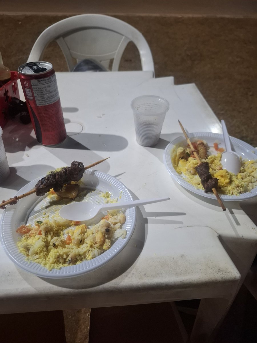 akaztsuki's tweet image. hj é churrasquinho duvidoso pois fim do mês tá foda fml