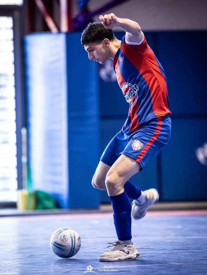 SITUACIÓN DELICADA EN LA ESPADA 🚨
Tras un breve segundo pasaje, Federico Casco dejó de ser el técnico del equipo. Fue notificado cuando llegó a dirigir el partido de hoy. En su lugar vuelve a asumir Sebastián Bueno.

👉 A su vez, Federico Correa anunció que no seguirá en el club